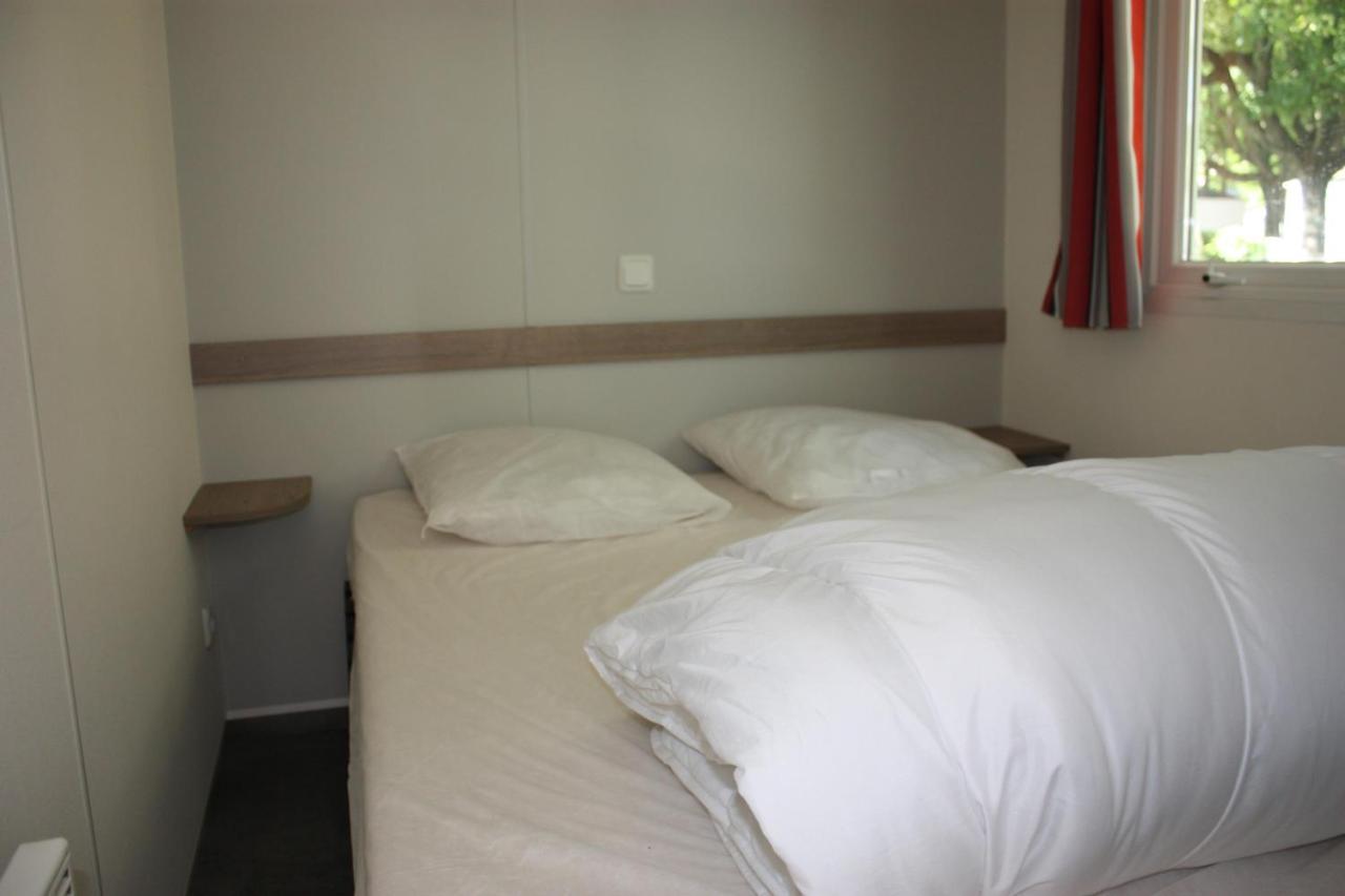 Camping Avec Piscine Et Riviere A Tournon Sur Rhone Ardeche מראה חיצוני תמונה